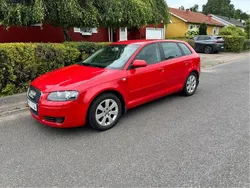 Röd Begagnad 2005 Audi A3 Sportback Ambiente Halvkombi | 24 000 kr (Bra pris)