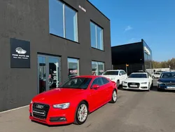 Röd Begagnad 2013 Audi A5 S-Line Sportkupé | 154 900 kr (Marknadspris)