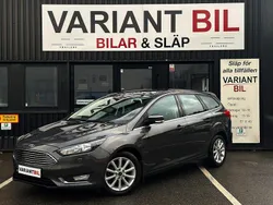 Grå Begagnad 2015 Ford Focus Titanium Kombi | 84 700 kr (Marknadspris)