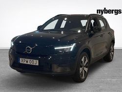 Svart Begagnad 2022 Volvo XC40 Core SUV | 339 000 kr