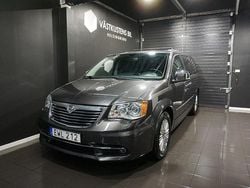 Grå Begagnad 2015 Lancia Voyager Gold Minibuss | 174 900 kr (Lite dyr)