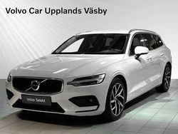 Vit Begagnad 2019 Volvo V60 Momentum Kombi | 259 900 kr (Marknadspris)