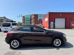 Brun Begagnad 2014 Mercedes GLA200 Style SUV | 159 900 kr (Marknadspris)