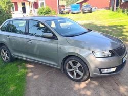 Brun Begagnad 2015 Skoda Rapid Halvkombi | 83 000 kr (Superpris)