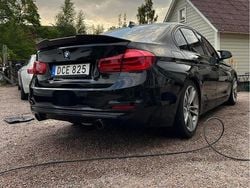 Svart Begagnad 2017 BMW 340 Performance Sedan | 309 999 kr (Bra pris)