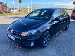 Svart Begagnad 2013 VW Golf VII GTI Halvkombi | 139 500 kr
