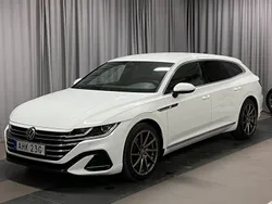 Vit Begagnad 2021 VW Arteon R-line Kombi | 299 900 kr (Marknadspris)