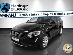 Svart Begagnad 2017 Volvo XC60 Momentum SUV | 169 900 kr (Marknadspris)