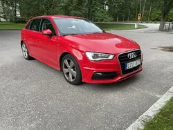 Röd Begagnad 2013 Audi A3 Sportback Ambition Halvkombi | 153 000 kr