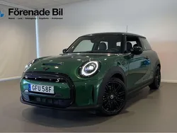Grön Begagnad 2022 Mini Cooper SE Halvkombi | 219 000 kr (Marknadspris)