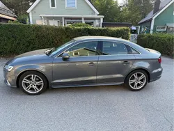 Grå Begagnad 2017 Audi A3 Sport Sedan | 190 000 kr (Marknadspris)