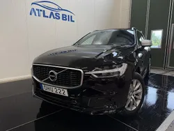 Svart Begagnad 2018 Volvo XC60 R-Design SUV | 279 500 kr (Dyr)