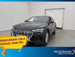 Svart Begagnad 2019 Audi e-tron SUV | 249 800 kr (Bra pris)