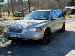 Ljusbrun (brun) Begagnad 2006 Volvo V70 Business Edition Kombi | 44 900 kr (Lite dyr)