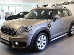 Grå Begagnad 2018 Mini Cooper Countryman SUV | 225 000 kr (Marknadspris)