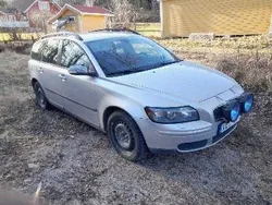Grå Begagnad 2007 Volvo V50 Kinetic Kombi | 8 500 kr (Superpris)