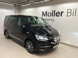 Svart Begagnad 2018 VW Multivan Highline Minibuss | 339 000 kr (Marknadspris)
