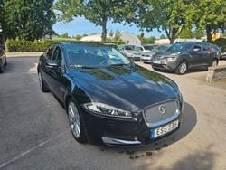 Svart Begagnad 2012 Jaguar XF Sedan | 199 000 kr