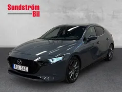 Grå Begagnad 2019 Mazda 3 Sky Halvkombi | 194 900 kr (Marknadspris)
