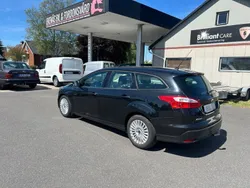 Svart Begagnad 2014 Ford Focus Trend Kombi | 54 900 kr (Marknadspris)