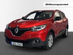 Röd Begagnad 2018 Renault Kadjar LIMITED SUV | 159 500 kr (Marknadspris)