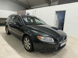 Grå Begagnad 2010 Volvo V70 Summum Kombi | 89 500 kr (Bra pris)