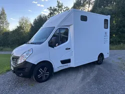Vit Begagnad 2016 Renault Master Van | 374 900 kr