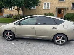 Brun Begagnad 2007 Toyota Prius Halvkombi | 43 000 kr (Marknadspris)