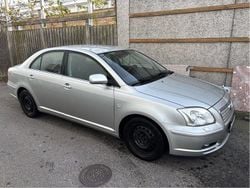 Silver Begagnad 2005 Toyota Avensis Sedan | 29 000 kr (Bra pris)