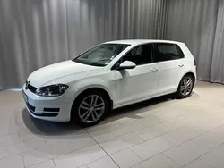 Vit Begagnad 2016 VW Golf VII Sedan | 139 000 kr (Marknadspris)