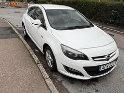 Vit Begagnad 2013 Opel Astra Sport Halvkombi | 56 000 kr (Marknadspris)