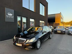 Svart Begagnad 2009 Mercedes E250 Avantgarde Sedan | 99 900 kr (Marknadspris)