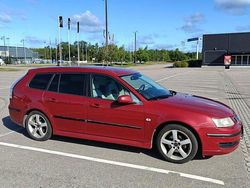 Röd Begagnad 2006 Saab 9-3 Vector Kombi | 25 000 kr (Marknadspris)