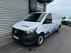 Vit Begagnad 2023 Mercedes e-Vito Minibuss | 493 750 kr (Marknadspris)