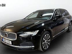 Svart Begagnad 2023 Volvo V90 Kombi | 309 900 kr (Marknadspris)