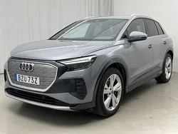 Grå Begagnad 2022 Audi Q4 e-tron Comfort SUV | 289 000 kr