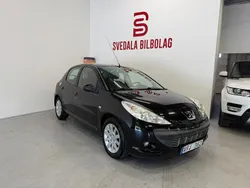 Svart Begagnad 2010 Peugeot 206+ Halvkombi | 29 900 kr (Marknadspris)