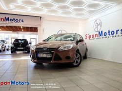 Brun Begagnad 2013 Ford Focus Halvkombi | 46 900 kr (Marknadspris)