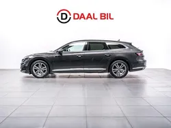 Mörkgrå Begagnad 2021 VW Arteon R-line Kombi | 319 700 kr (Marknadspris)
