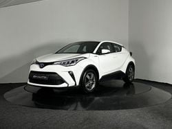 Vit Begagnad 2019 Toyota C-HR Active SUV | 229 900 kr (Lite dyr)