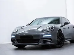 Grå Begagnad 2014 Porsche Panamera 4 Sport Sedan | 379 000 kr (Lite dyr)