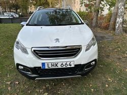 Vit Begagnad 2014 Peugeot 2008 SUV | 60 000 kr (Bra pris)