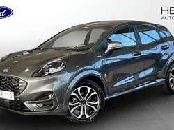 Grå (grey) Begagnad 2024 Ford Puma ST-Line SUV | 249 900 kr (Marknadspris)