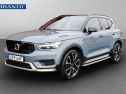 Grå Begagnad 2022 Volvo XC40 R-Design SUV | 344 900 kr (Dyr)