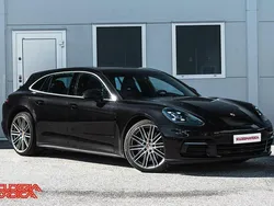 Svart Begagnad 2018 Porsche Panamera 4 Sport Turismo Sedan | 630 000 kr (Superpris)
