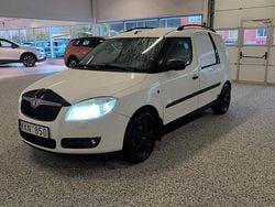Vit Begagnad 2008 Skoda Roomster Kombi | 29 000 kr (Marknadspris)