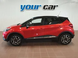 Flerfärgad (rödmetallic) Begagnad 2016 Renault Captur SUV | 114 500 kr (Marknadspris)