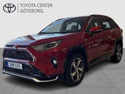 Röd Begagnad 2020 Toyota RAV4 Hybrid Edition SUV | 399 900 kr (Marknadspris)