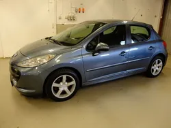 Mörkgrå Begagnad 2007 Peugeot 207 Halvkombi | 39 000 kr (Dyr)