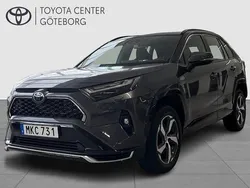 Mörkgrå (grå) Begagnad 2022 Toyota RAV4 Hybrid Active SUV | 409 900 kr (Bra pris)